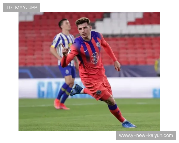 巴黎前压让全场紧绷 巴黎前压让全场紧绷